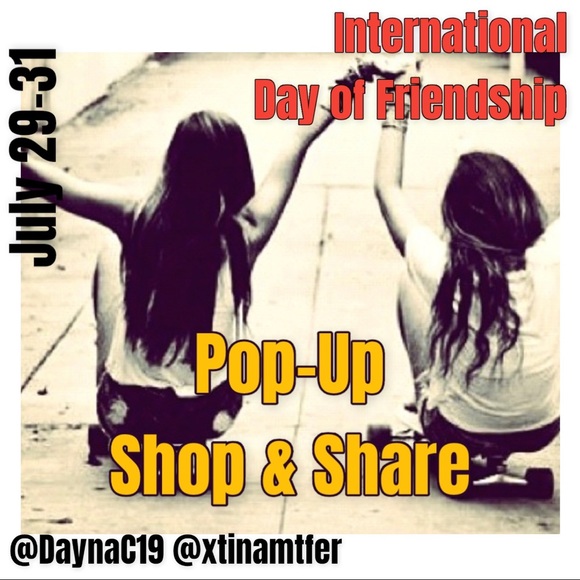 HOSTING POSH PARTY! SEE LISTING! - Picture 7 of 11